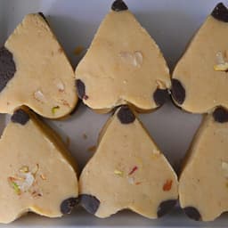 Chocolate Paan Pera